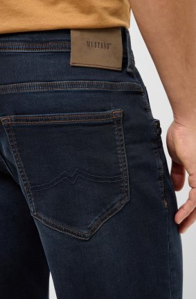 Pánské džínové kraťasy MUSTANG Chicago Shorts Z tmavě modré-seprané