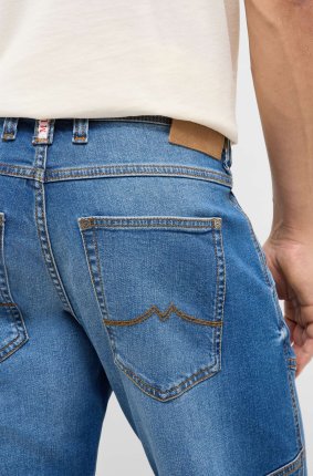 Pánské džínové kraťasy MUSTANG Freemont Shorts klasicky modré-seprané - 33